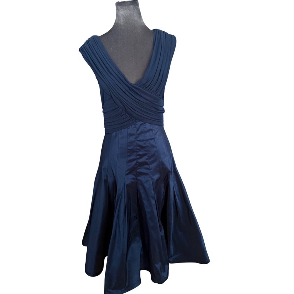 Tadashi Shoji Navy Blue Sleeveless Fit & Flare Dress With Ruched Bodice & V-Neck